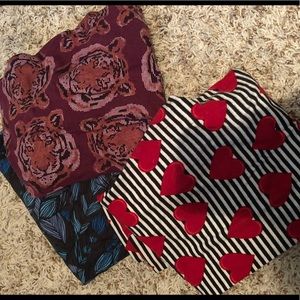 Rare Lularoe heart and tiger leggings! Barely worn
